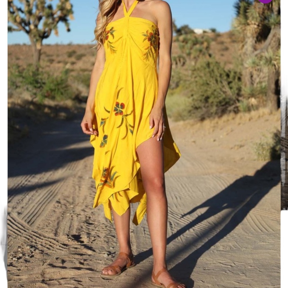 VENICE BLUE Bright Yellow Strapless Halter Dress with Floral & Embroidery, OS.